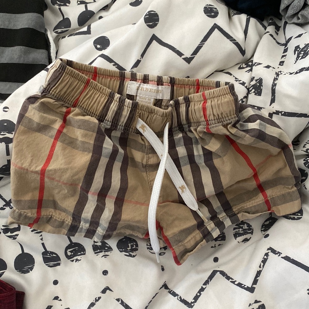 Burberry shorts